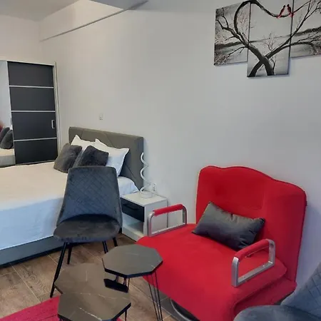 Garsoniera Carmina Apartamento Techirghiol