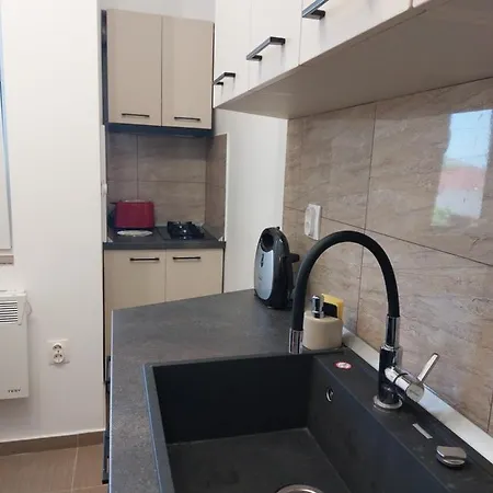 Garsoniera Carmina Techirghiol